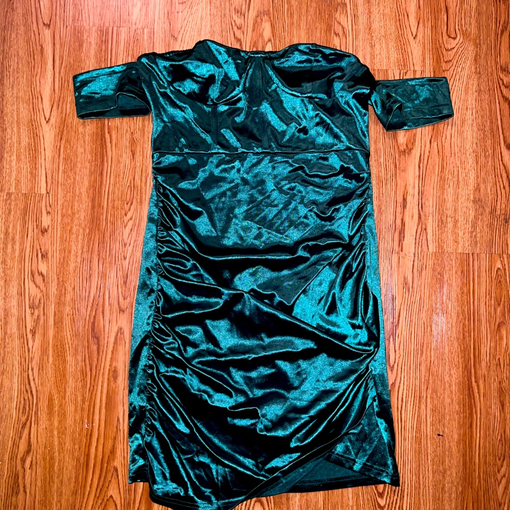 Women’s Green Formal Dress| Prom| Birthday Dress| Night Outfit
